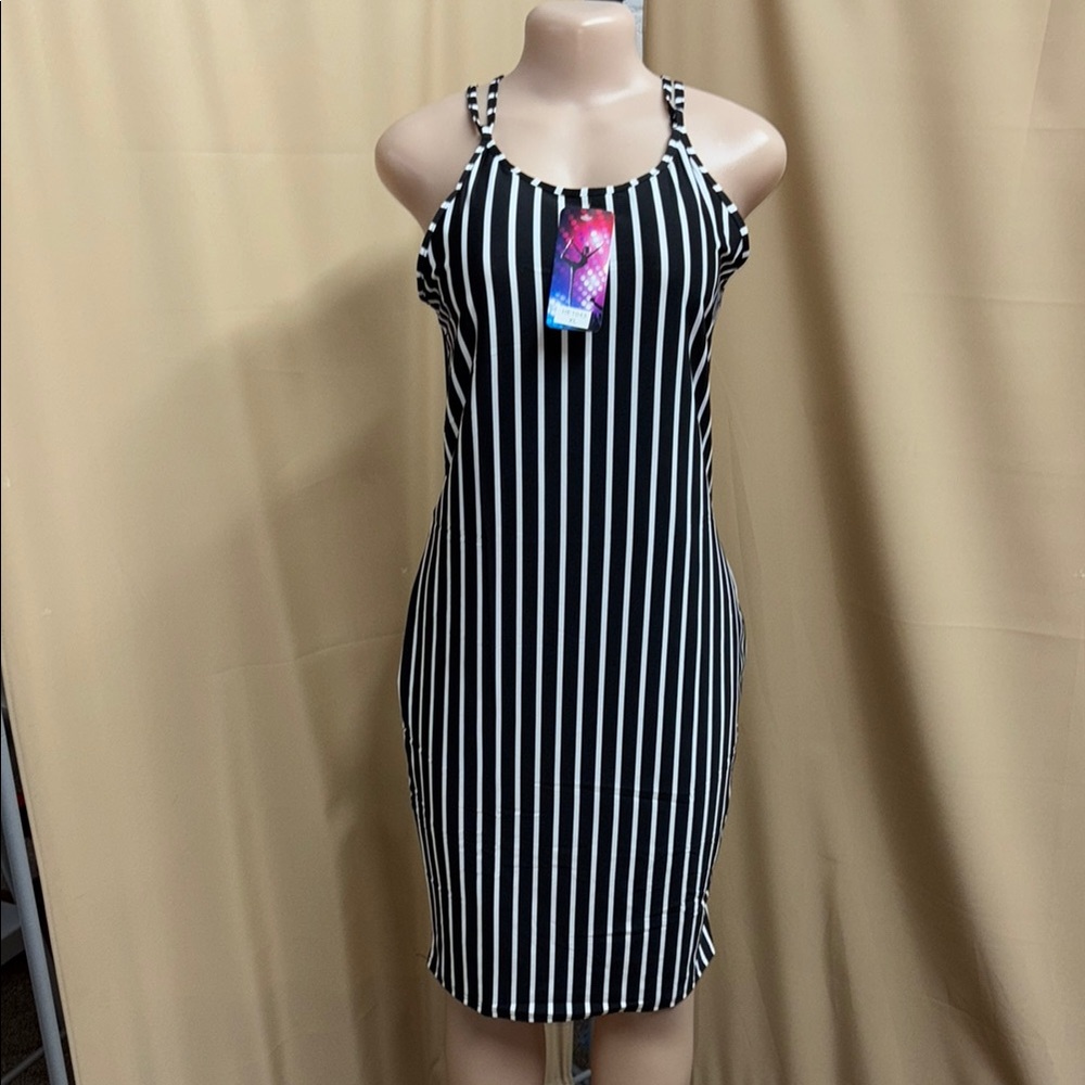 Black and White Bodycon Midi Dress Sleeveless Scoop Neck
